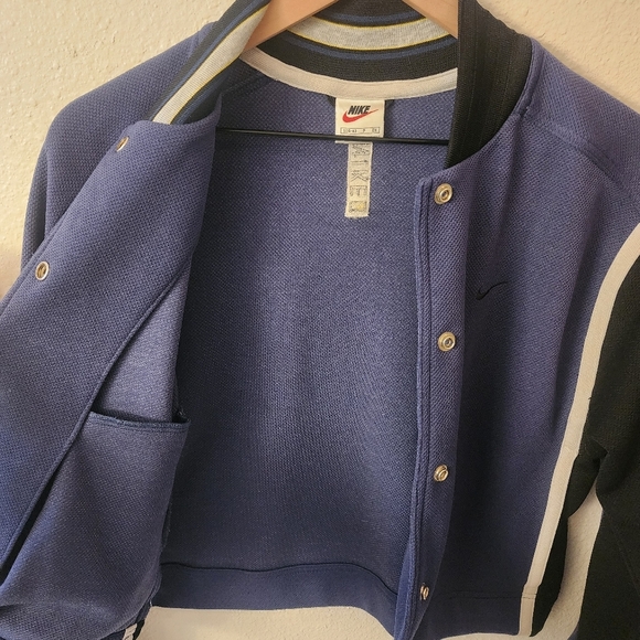 Nike Jersey Jacket Red Swoosh Womens Sz Small - Picture 2 of 7